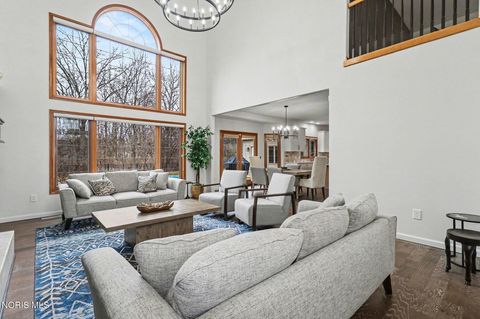 Tiny photo for 3962 Secluded Ravine Court, Maumee, OH 43537 (MLS # 10005339)