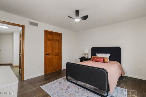 Tiny photo for 3962 Secluded Ravine Court, Maumee, OH 43537 (MLS # 10005339)