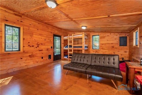 Tiny photo for 933 Mulberry Street, Perrysburg, OH 43551 (MLS # 10014143)