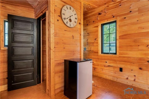Tiny photo for 933 Mulberry Street, Perrysburg, OH 43551 (MLS # 10014143)