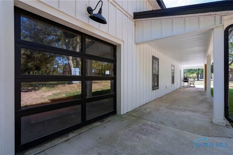 Tiny photo for 933 Mulberry Street, Perrysburg, OH 43551 (MLS # 10014143)