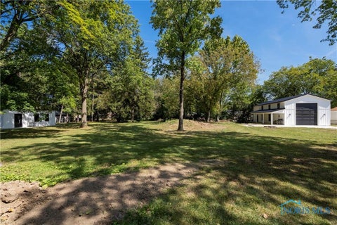 Tiny photo for 933 Mulberry Street, Perrysburg, OH 43551 (MLS # 10014143)