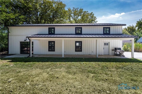 Tiny photo for 933 Mulberry Street, Perrysburg, OH 43551 (MLS # 10014143)