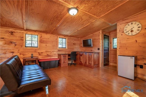 Tiny photo for 933 Mulberry Street, Perrysburg, OH 43551 (MLS # 10014143)