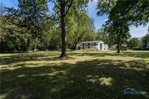 Tiny photo for 933 Mulberry Street, Perrysburg, OH 43551 (MLS # 10014143)