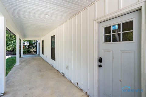 Tiny photo for 933 Mulberry Street, Perrysburg, OH 43551 (MLS # 10014143)