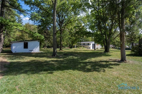 Tiny photo for 933 Mulberry Street, Perrysburg, OH 43551 (MLS # 10014143)