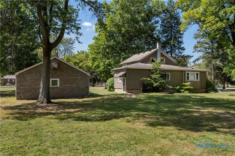 Tiny photo for 933 Mulberry Street, Perrysburg, OH 43551 (MLS # 10014143)