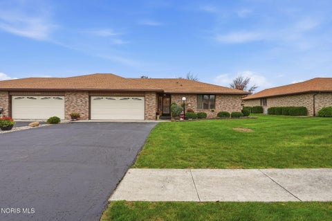 Tiny photo for 1704 Pebblestone Drive, Findlay, OH 45840 (MLS # 10014859)