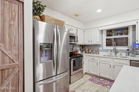 Tiny photo for 1704 Pebblestone Drive, Findlay, OH 45840 (MLS # 10014859)