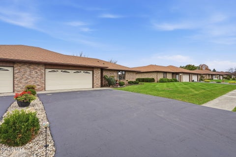 Tiny photo for 1704 Pebblestone Drive, Findlay, OH 45840 (MLS # 10014859)