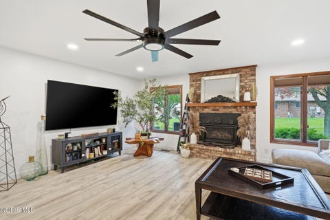 Tiny photo for 1704 Pebblestone Drive, Findlay, OH 45840 (MLS # 10014859)
