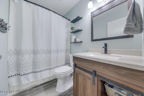 Tiny photo for 2212 Evergreen Drive, Defiance, OH 43512 (MLS # 10010977)