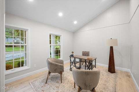 Tiny photo for 3986 W Bancroft Street, Ottawa Hills, OH 43606 (MLS # 10010083)