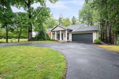 Tiny photo for 3986 W Bancroft Street, Ottawa Hills, OH 43606 (MLS # 10010083)