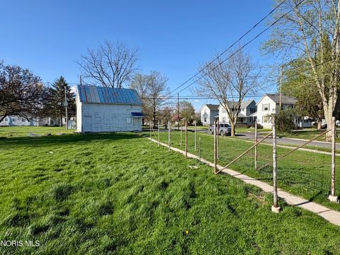 Tiny photo for 372 W Perry Street, Tiffin, OH 44883 (MLS # 10006674)