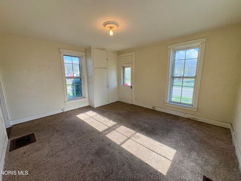 Tiny photo for 372 W Perry Street, Tiffin, OH 44883 (MLS # 10006674)