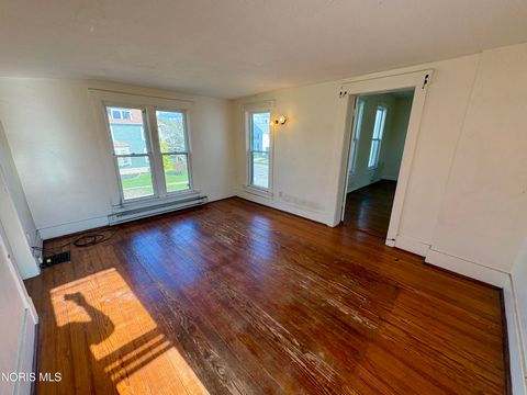 Tiny photo for 372 W Perry Street, Tiffin, OH 44883 (MLS # 10006674)