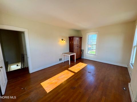 Tiny photo for 372 W Perry Street, Tiffin, OH 44883 (MLS # 10006674)