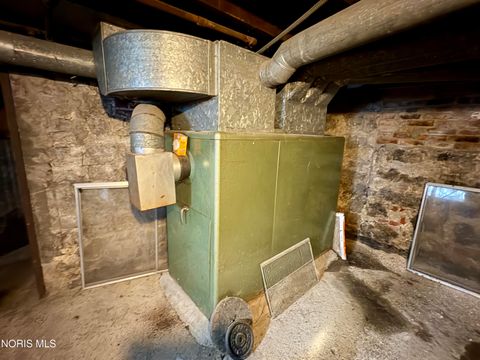 Tiny photo for 372 W Perry Street, Tiffin, OH 44883 (MLS # 10006674)