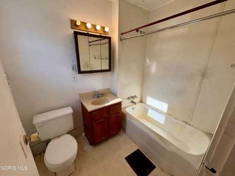 Tiny photo for 372 W Perry Street, Tiffin, OH 44883 (MLS # 10006674)