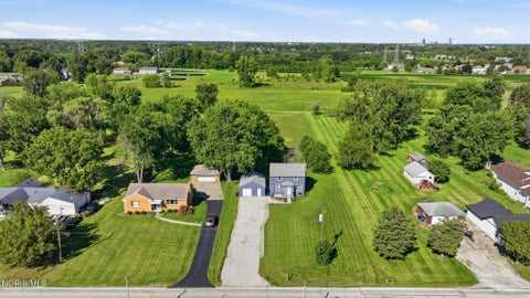 Tiny photo for 1450 S Lallendorf Road, Oregon, OH 43616 (MLS # 10012516)