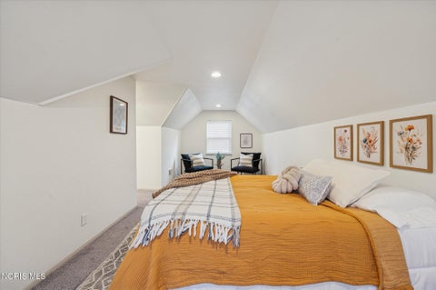 Tiny photo for 2664 Northwood Avenue, Toledo, OH 43606 (MLS # 10012582)