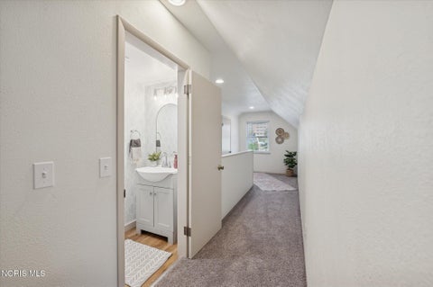 Tiny photo for 2664 Northwood Avenue, Toledo, OH 43606 (MLS # 10012582)