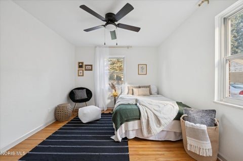 Tiny photo for 2664 Northwood Avenue, Toledo, OH 43606 (MLS # 10012582)
