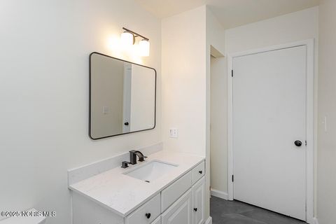 Tiny photo for 3207 Waldmar Road, Toledo, OH 43615 (MLS # 6136997)