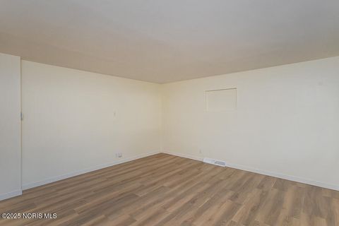 Tiny photo for 3207 Waldmar Road, Toledo, OH 43615 (MLS # 6136997)