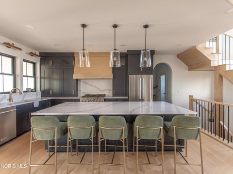 Tiny photo for 7261 Rolling Meadow Lane, Maumee, OH 43537 (MLS # 10005569)