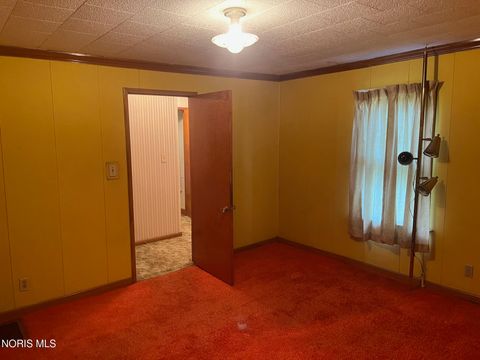 Tiny photo for 622 S Westwood Avenue, Toledo, OH 43609 (MLS # 10007503)