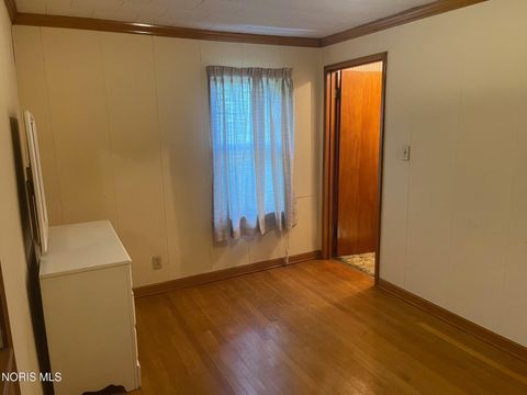 Tiny photo for 622 S Westwood Avenue, Toledo, OH 43609 (MLS # 10007503)