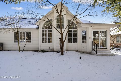 Tiny photo for 6934 Cedar Creek Lane, Toledo, OH 43617 (MLS # 10006313)