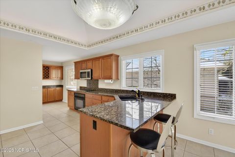 Tiny photo for 6934 Cedar Creek Lane, Toledo, OH 43617 (MLS # 10006313)