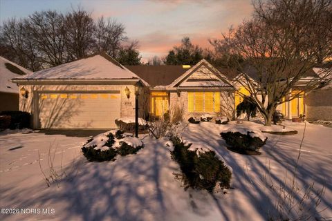 Photo of 6934 Cedar Creek Lane, Toledo, OH 43617 (MLS # 10006313)