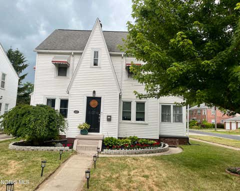 Photo of 3437 Wyckliffe Parkway, Toledo, OH 43606 (MLS # 10009317)