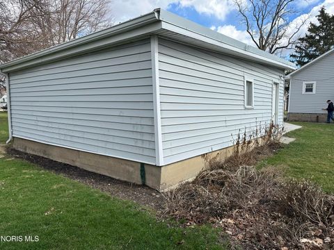 Tiny photo for 427 N Locust Street, Oak Harbor, OH 43449 (MLS # 10005118)