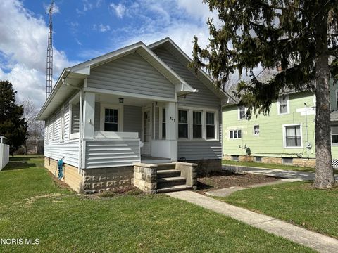 Photo of 427 N Locust Street, Oak Harbor, OH 43449 (MLS # 10005118)