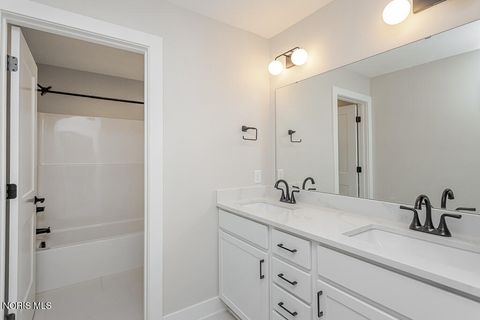 Tiny photo for 6250 Pimlico Road, Whitehouse, OH 43571 (MLS # 10005120)