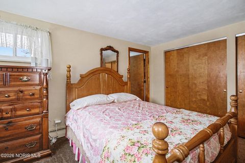 Tiny photo for 2925 Capri Drive, Toledo, OH 43611 (MLS # 10003855)