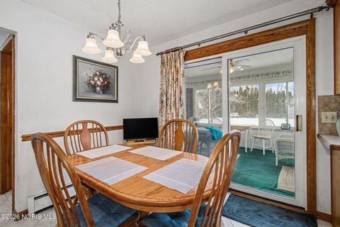 Tiny photo for 2925 Capri Drive, Toledo, OH 43611 (MLS # 10003855)