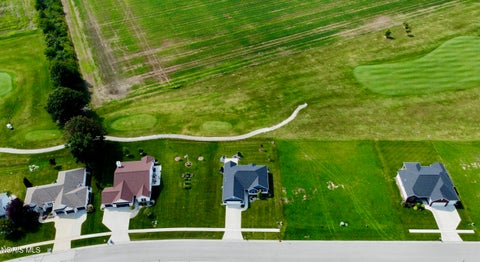 Tiny photo for 5572 Eagles Landing Drive, Oregon, OH 43616 (MLS # 10012980)