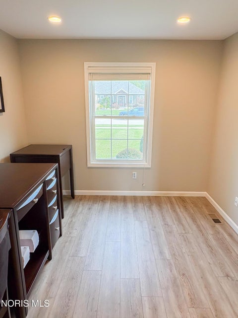 Tiny photo for 5572 Eagles Landing Drive, Oregon, OH 43616 (MLS # 10012980)
