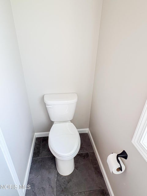 Tiny photo for 5572 Eagles Landing Drive, Oregon, OH 43616 (MLS # 10012980)