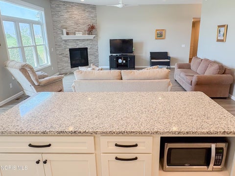 Tiny photo for 5572 Eagles Landing Drive, Oregon, OH 43616 (MLS # 10012980)