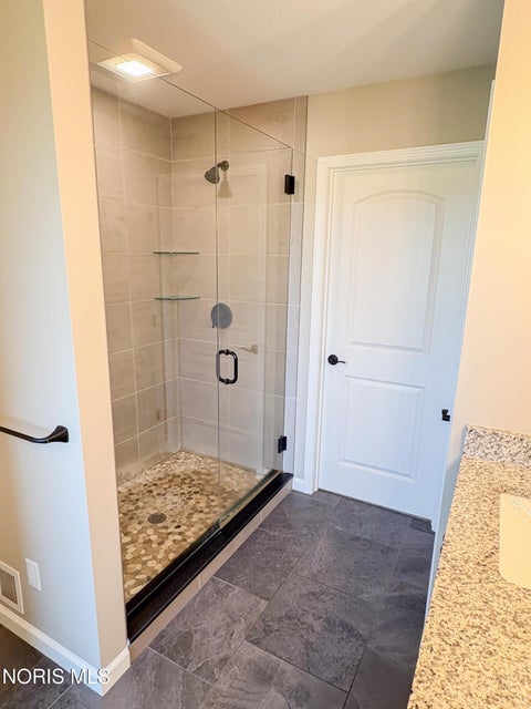 Tiny photo for 5572 Eagles Landing Drive, Oregon, OH 43616 (MLS # 10012980)