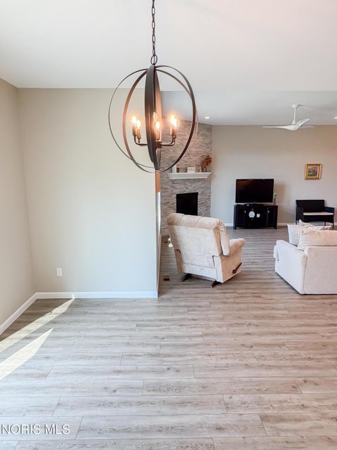 Tiny photo for 5572 Eagles Landing Drive, Oregon, OH 43616 (MLS # 10012980)