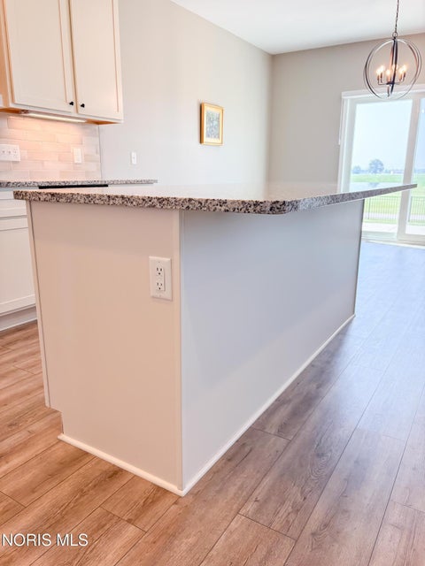 Tiny photo for 5572 Eagles Landing Drive, Oregon, OH 43616 (MLS # 10012980)